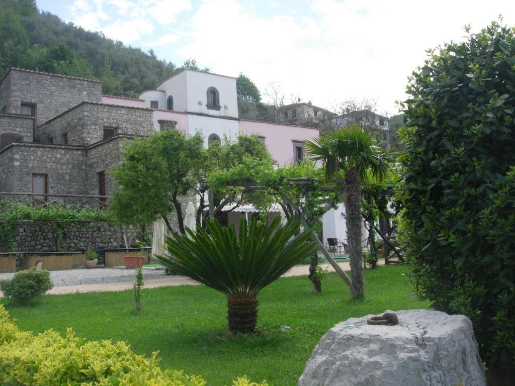 Villa Della Porta - Dimora Storica فيكو إيكوينس المظهر الخارجي الصورة