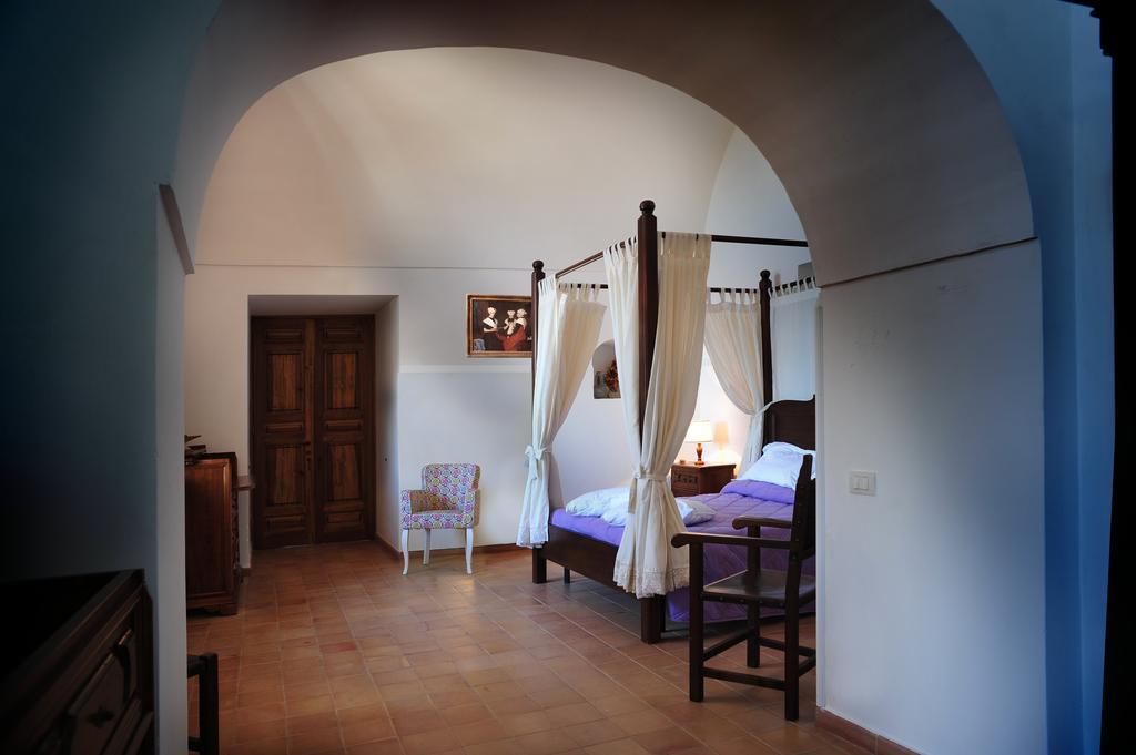Villa Della Porta - Dimora Storica فيكو إيكوينس المظهر الخارجي الصورة